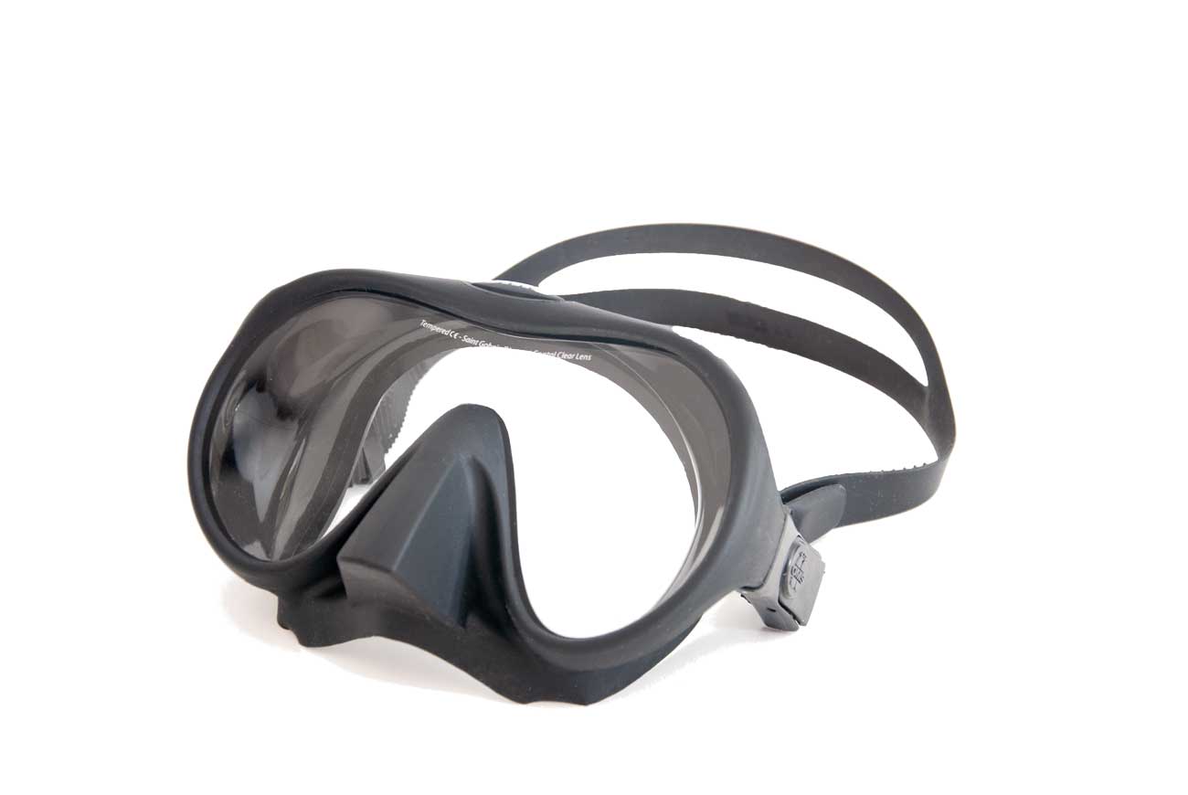 TRIBE Black Saint Gobain UC Ultra Clear -linssi