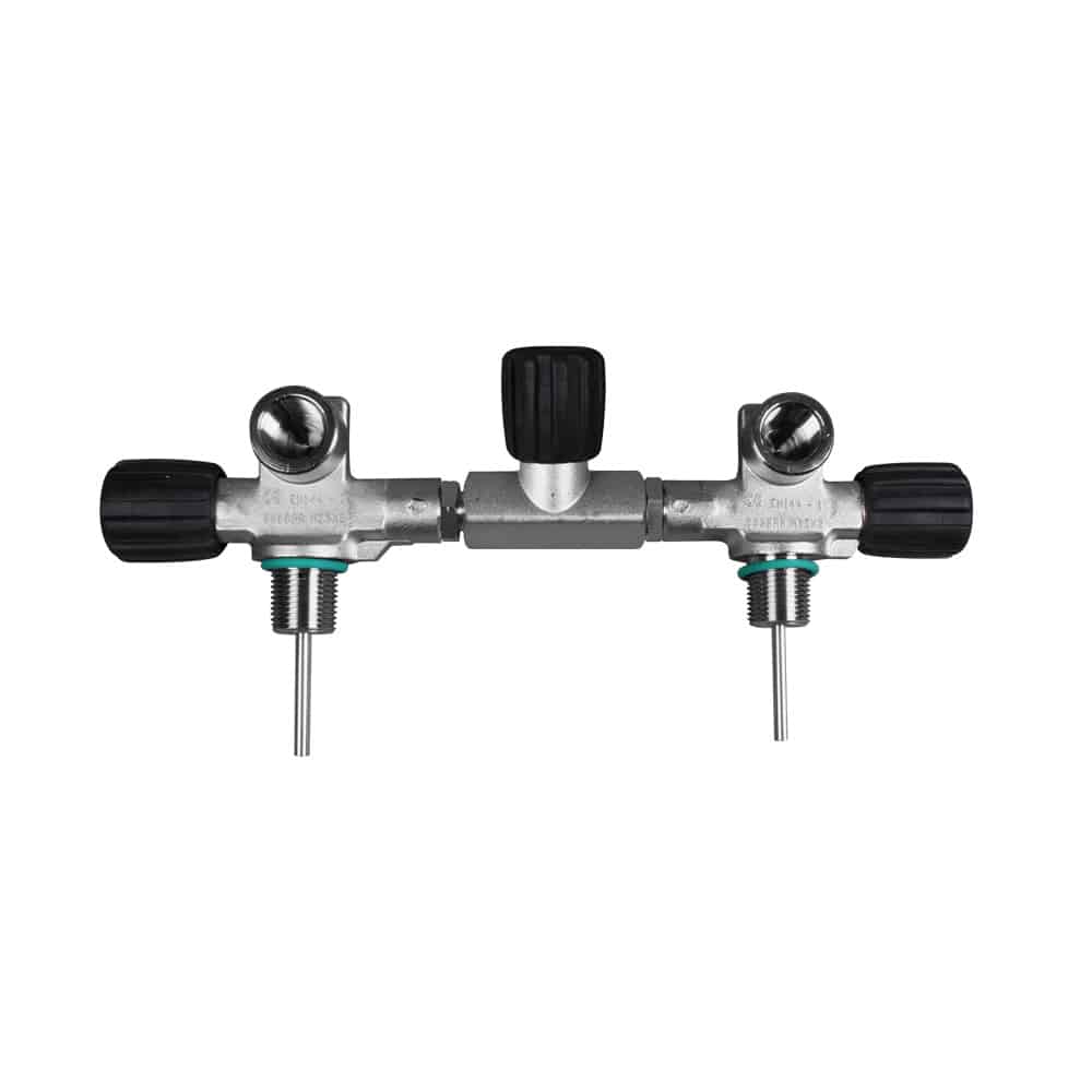 Täydellinen eristysjakotukki 7 ja 8 litran pulloille (halkaisija 140 mm), leveä etäisyys, 10 ja 12 litran pulloille (halkaisija 171 mm), 300 bar
