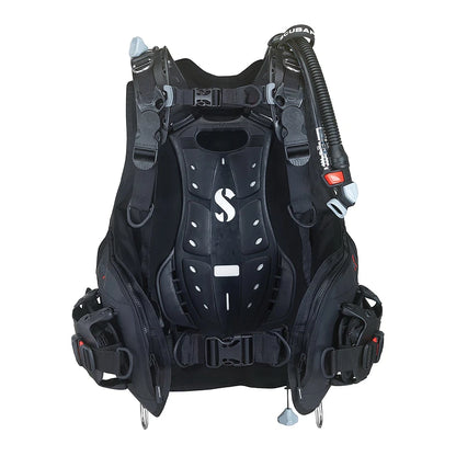 Hydros X BCD, naiset